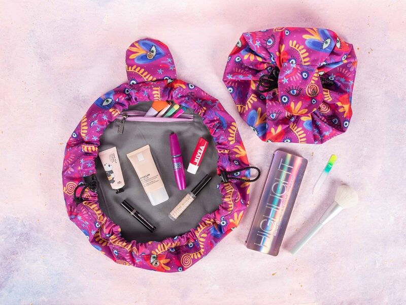 Cosmetiquera Viajera Corazones